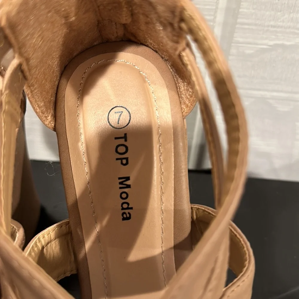 Top Moda Wedge - Picture 6 of 8